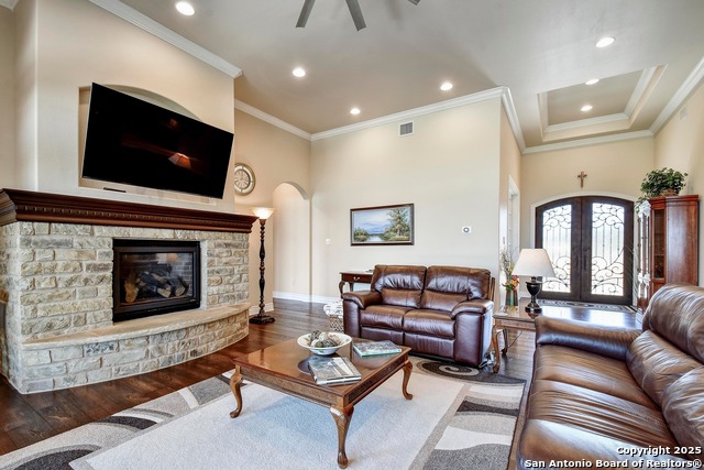 Image 9 of 62 For 8 Braeburn Ct