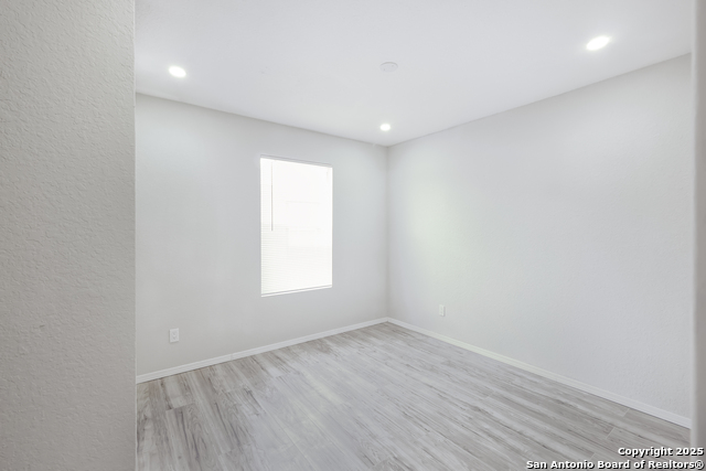 Image 19 of 24 For 4411 Stetson Park