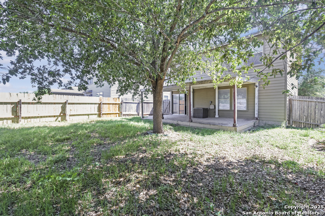 Image 23 of 24 For 4411 Stetson Park