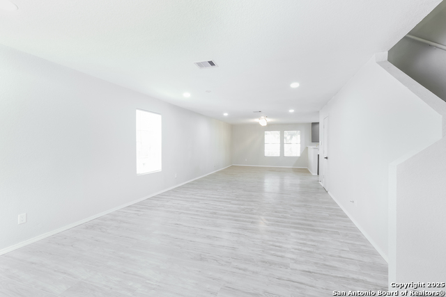 Image 3 of 24 For 4411 Stetson Park