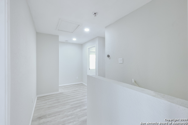 Image 9 of 24 For 4411 Stetson Park