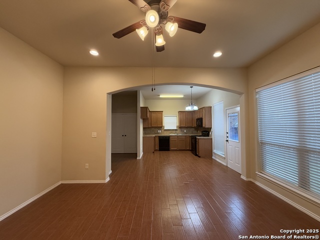 Image 4 of 23 For 1149 Brown Rock