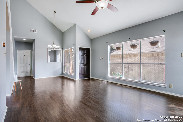 Image 10 of 31 For 5834 Spring Crossing