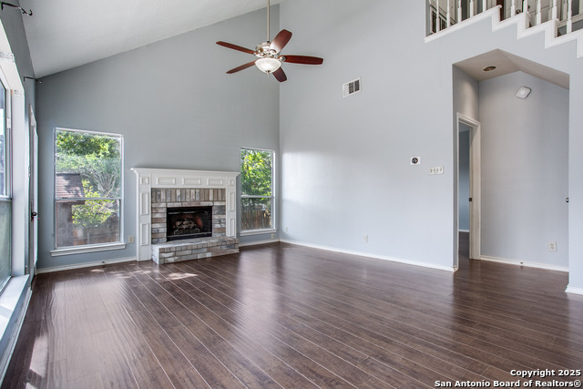 Image 11 of 31 For 5834 Spring Crossing