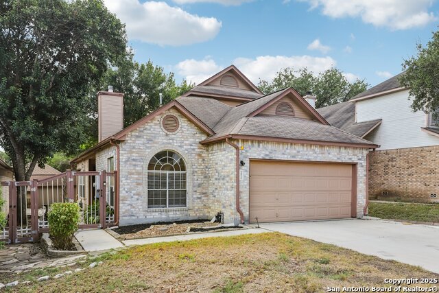 Image 4 of 31 For 5834 Spring Crossing