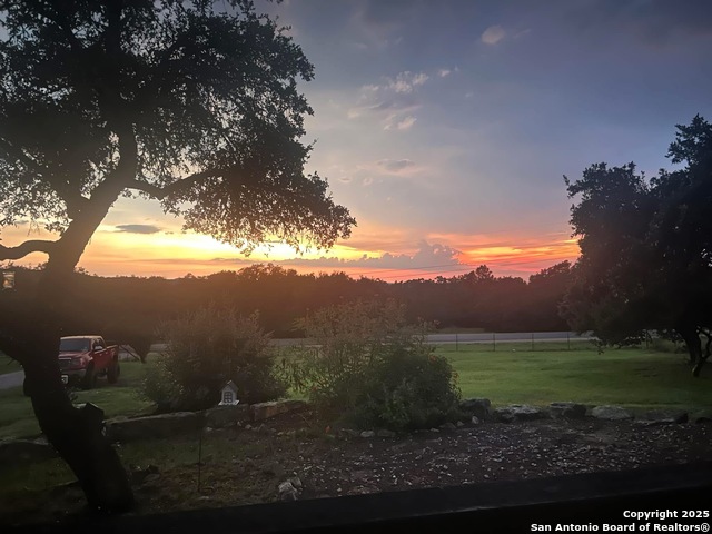 Image 3 of 14 For 6004 Gainsborough