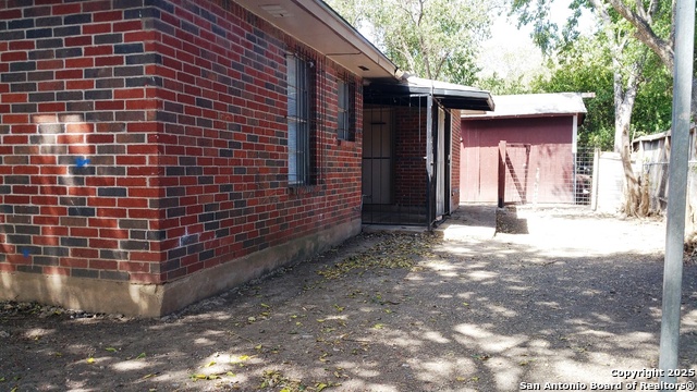 Listing photo id 1 for 1711 Vera Cruz