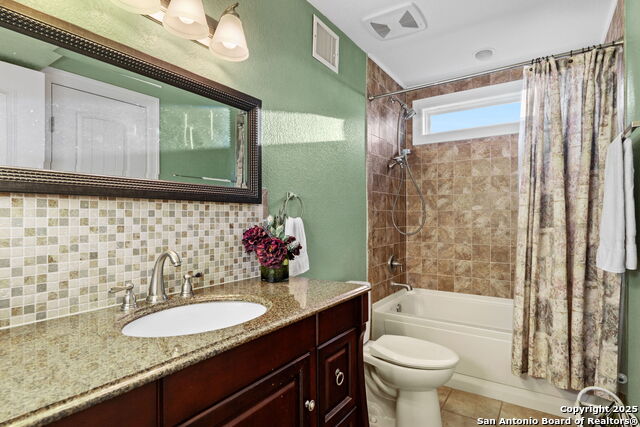 Image 12 of 38 For 556 Apollo Drive