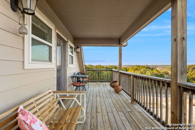 Image 34 of 38 For 556 Apollo Drive