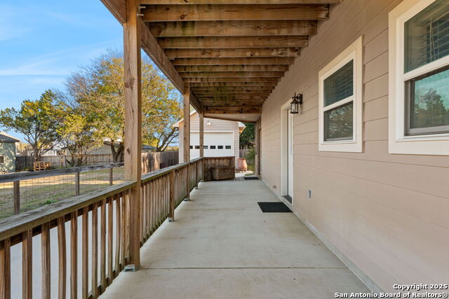 Image 5 of 38 For 556 Apollo Drive