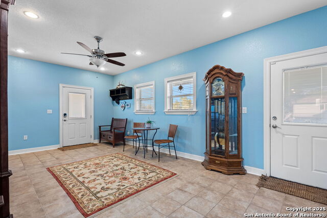 Image 6 of 38 For 556 Apollo Drive