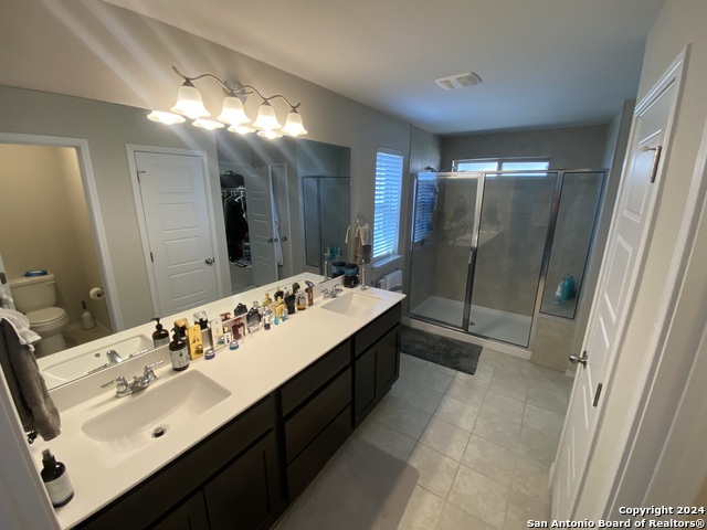 Listing photo id 26 for 9428 Hunter  