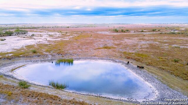 Details for 2741 Fm 2924, Karnes City, TX 78118