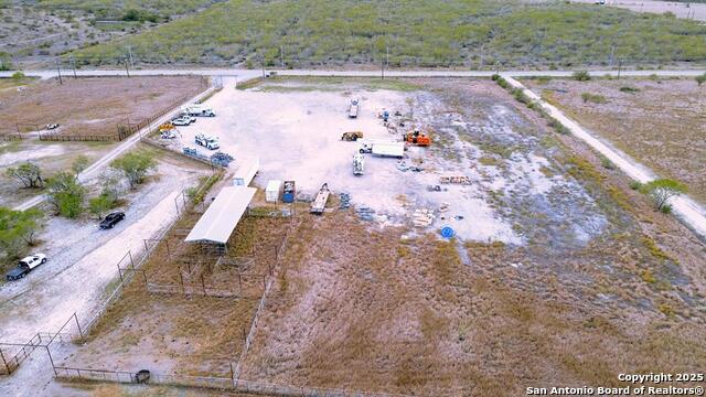 Listing photo id 15 for 2741 Fm 2924