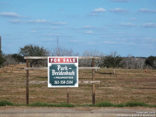 Image 2 of 8 For 0 Fm 351w