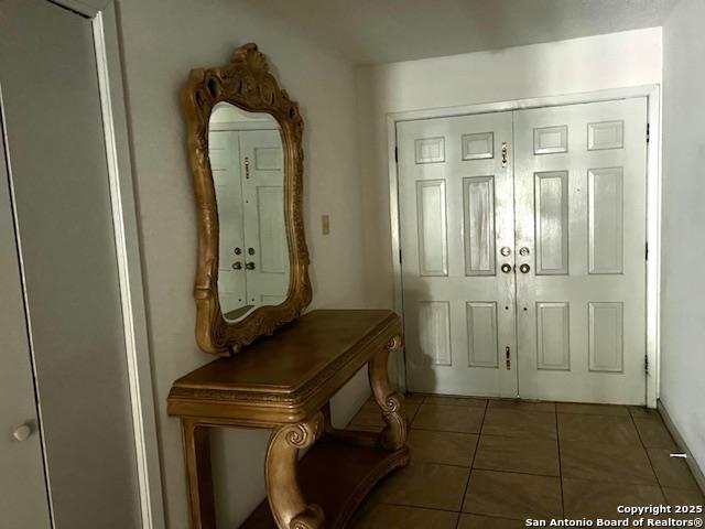 Image 14 of 50 For 40 Encino Loma