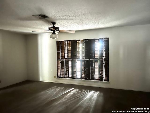 Image 16 of 50 For 40 Encino Loma