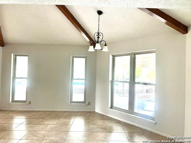 Image 18 of 50 For 40 Encino Loma