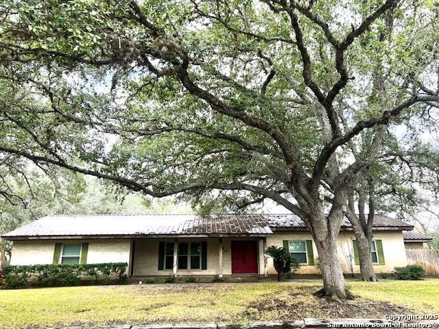 Image 3 of 50 For 40 Encino Loma