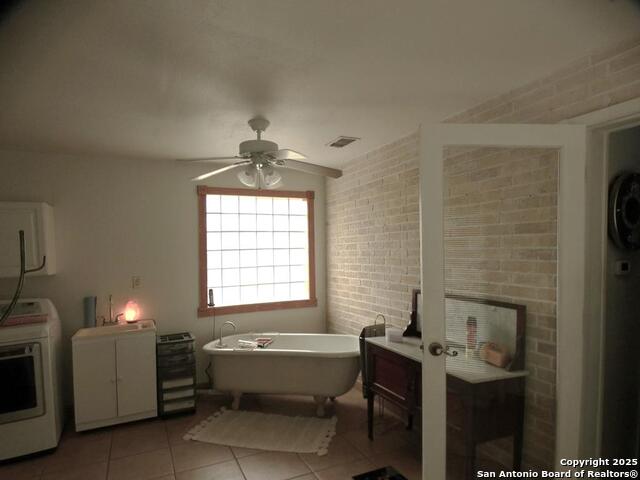 Image 30 of 50 For 40 Encino Loma