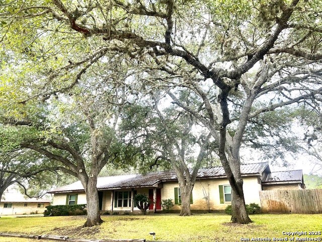 Image 46 of 50 For 40 Encino Loma