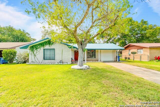 Details for 1006 Fannin E, Beeville, TX 78102