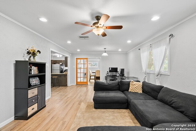 Image 6 of 15 For 1006 Fannin E