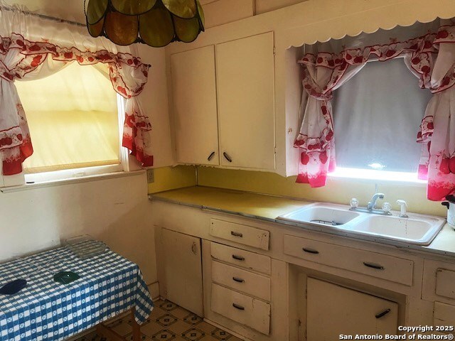 Image 14 of 31 For 511 Corpus Christi