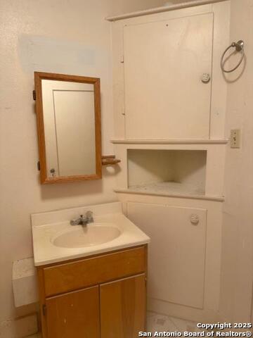 Image 19 of 31 For 511 Corpus Christi