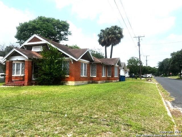 Image 32 of 35 For 511 Corpus Christi