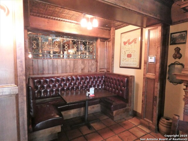 Image 17 of 53 For 119 Washington N