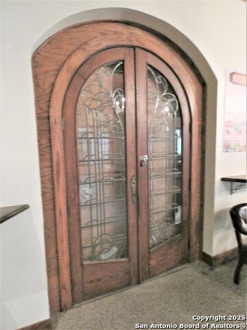 Image 34 of 53 For 119 Washington N