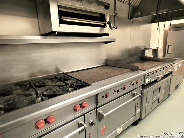 Image 46 of 53 For 119 Washington N