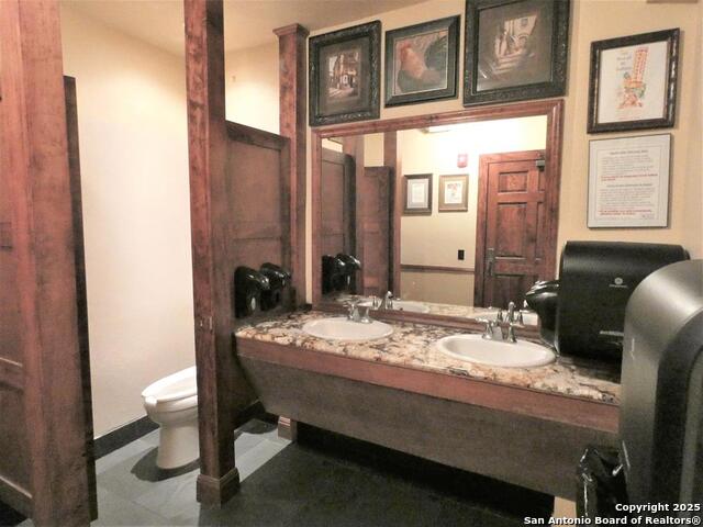 Image 51 of 53 For 119 Washington N