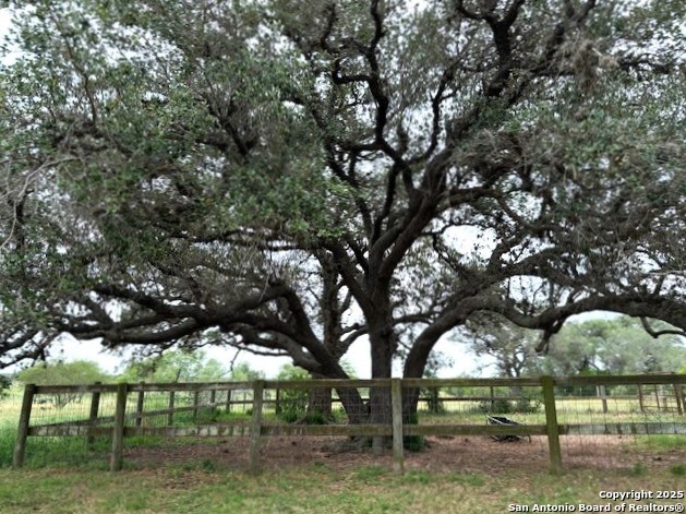 Listing photo id 13 for 3737 Cr 306  