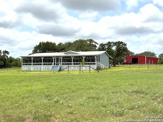 Listing photo id 18 for 3737 Cr 306  