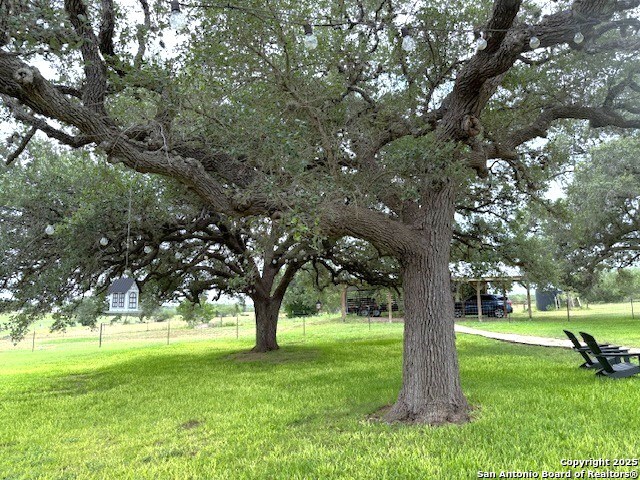 Listing photo id 23 for 3737 Cr 306  