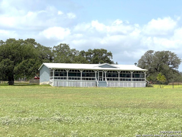 Listing photo id 29 for 3737 Cr 306  