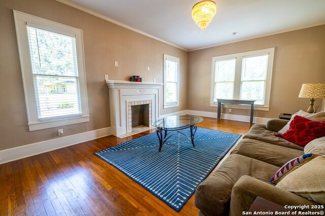 Image 13 of 64 For 1107 Adams N