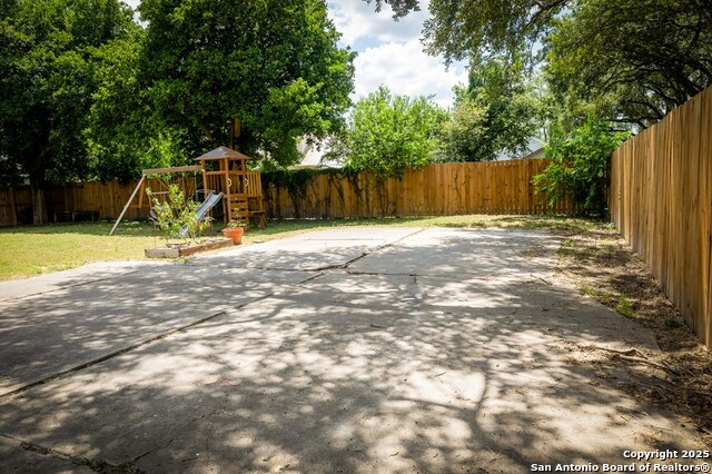 Image 60 of 64 For 1107 Adams N