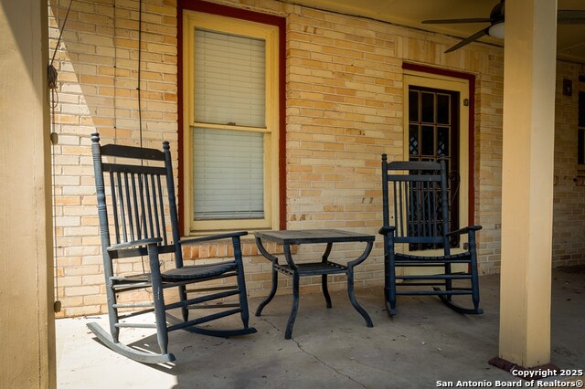 Image 61 of 64 For 1107 Adams N