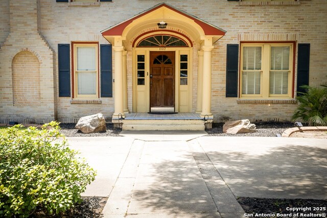 Image 8 of 64 For 1107 Adams N