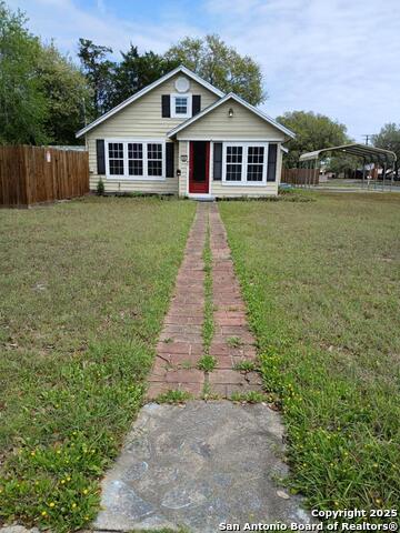 Details for 1402 Tyler N, Beeville, TX 78012