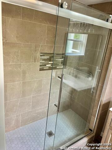 Image 17 of 36 For 1210 Polk N