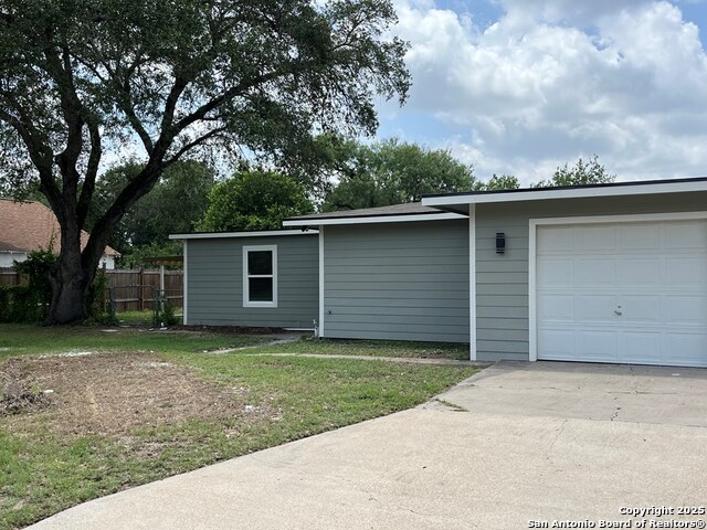 Image 34 of 36 For 1210 Polk N