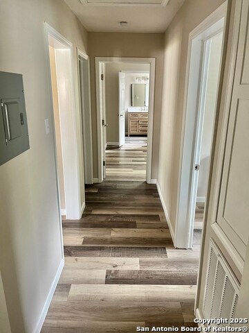 Image 8 of 36 For 1210 Polk N