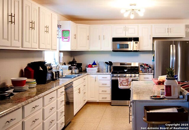 Image 23 of 38 For 147 Lago  