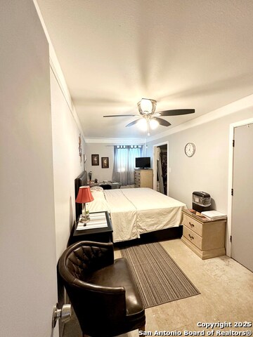 Image 35 of 38 For 147 Lago  