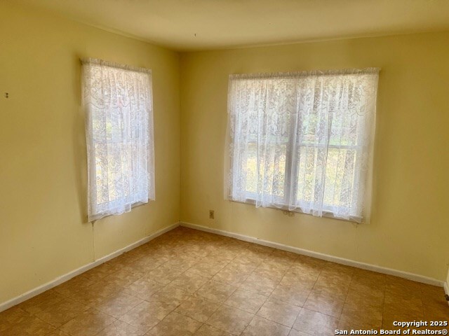 Image 10 of 33 For 10442 Sixth Streeet