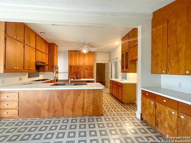 Image 13 of 45 For 911 Madison Ave N